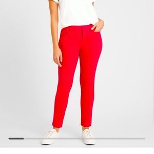Sloan Curvy Red Pants